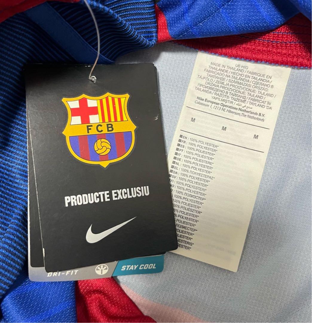 【新品・未使用・紙タグ付】バルセロナ　メッシ　ユニフォーム