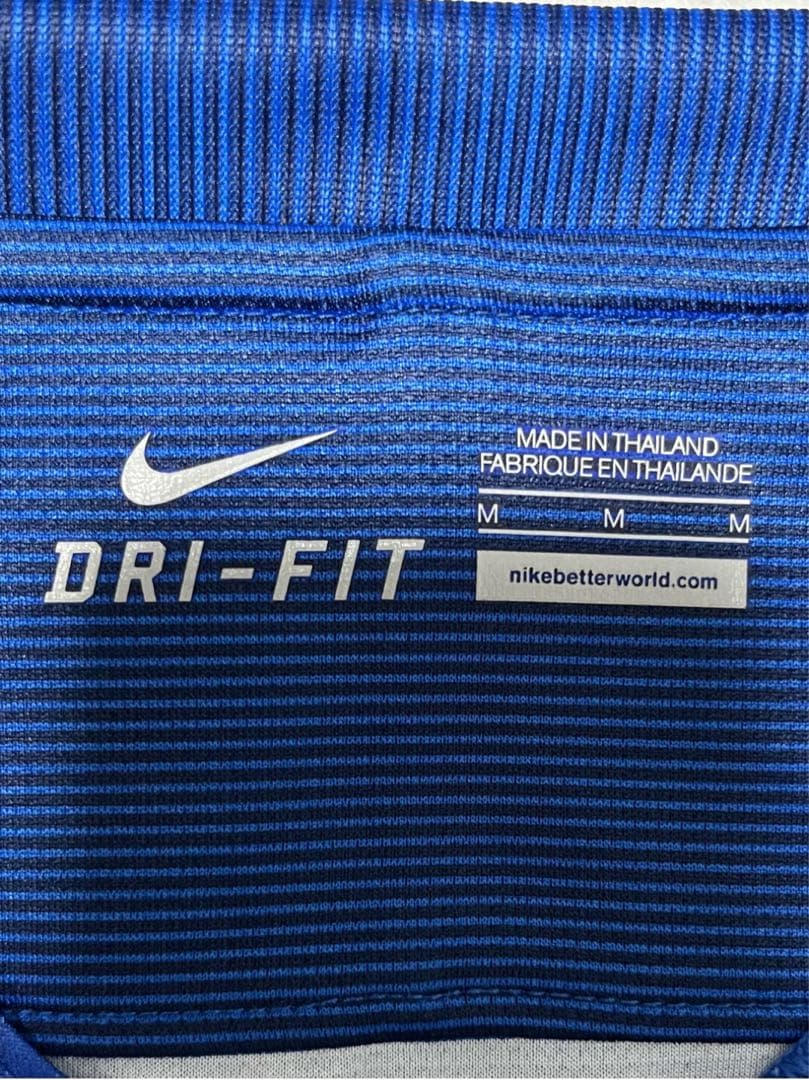 【新品・未使用・紙タグ付】バルセロナ　メッシ　ユニフォーム