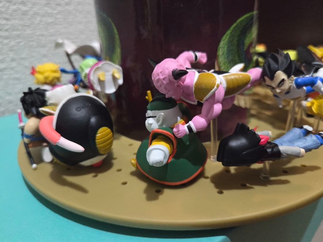 ドラゴンボール　背表紙　フィギュア