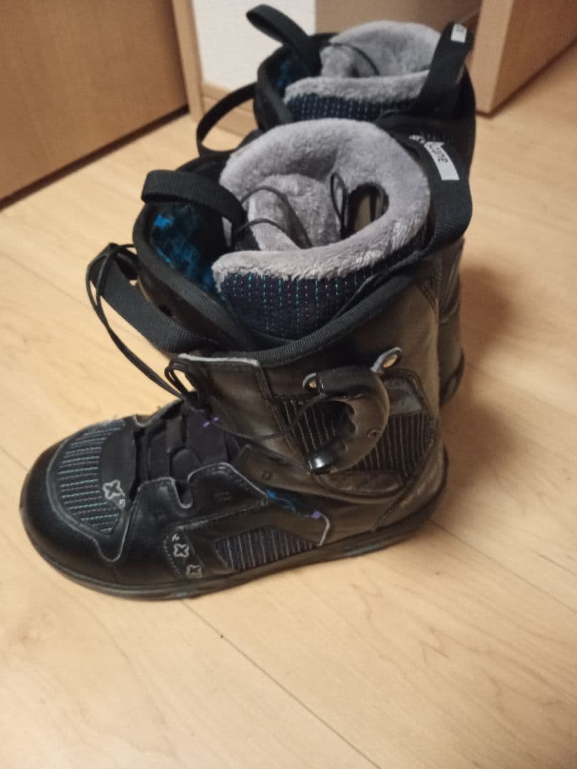 スノーボードブーツ　レディース　25センチ