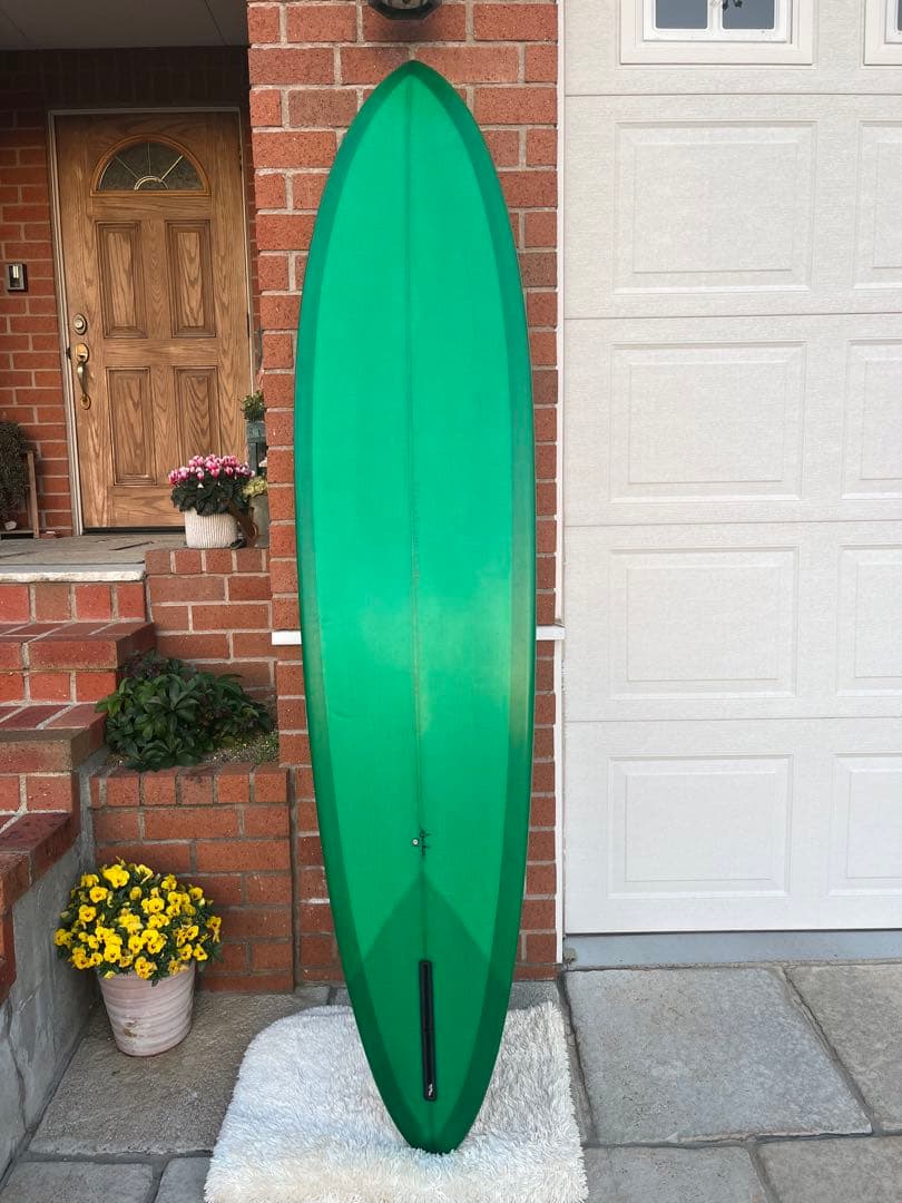 弾丸！ミッドレングスシングルフィンSAKAE SURFBOARD 7’7\"