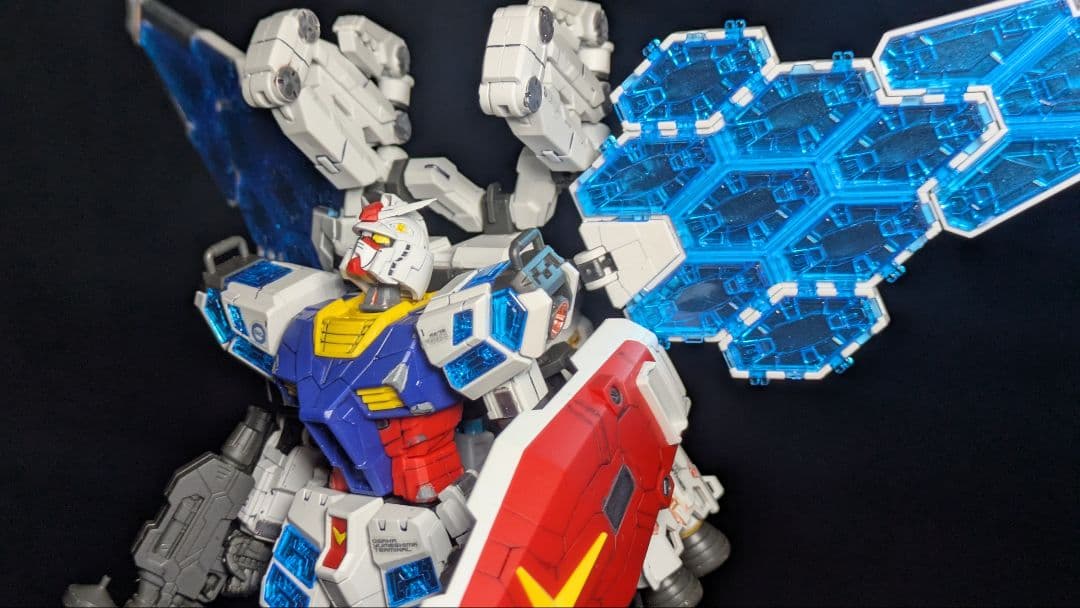 万博ガンダム 塗装済 ガンダム ガンプラ グラスフェザー rx-78-2 高达