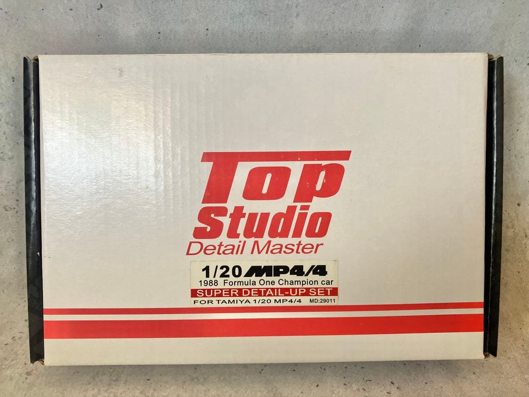 週末割引！ マクラーレンMP4/4 1/20 SuperDetailUp Set