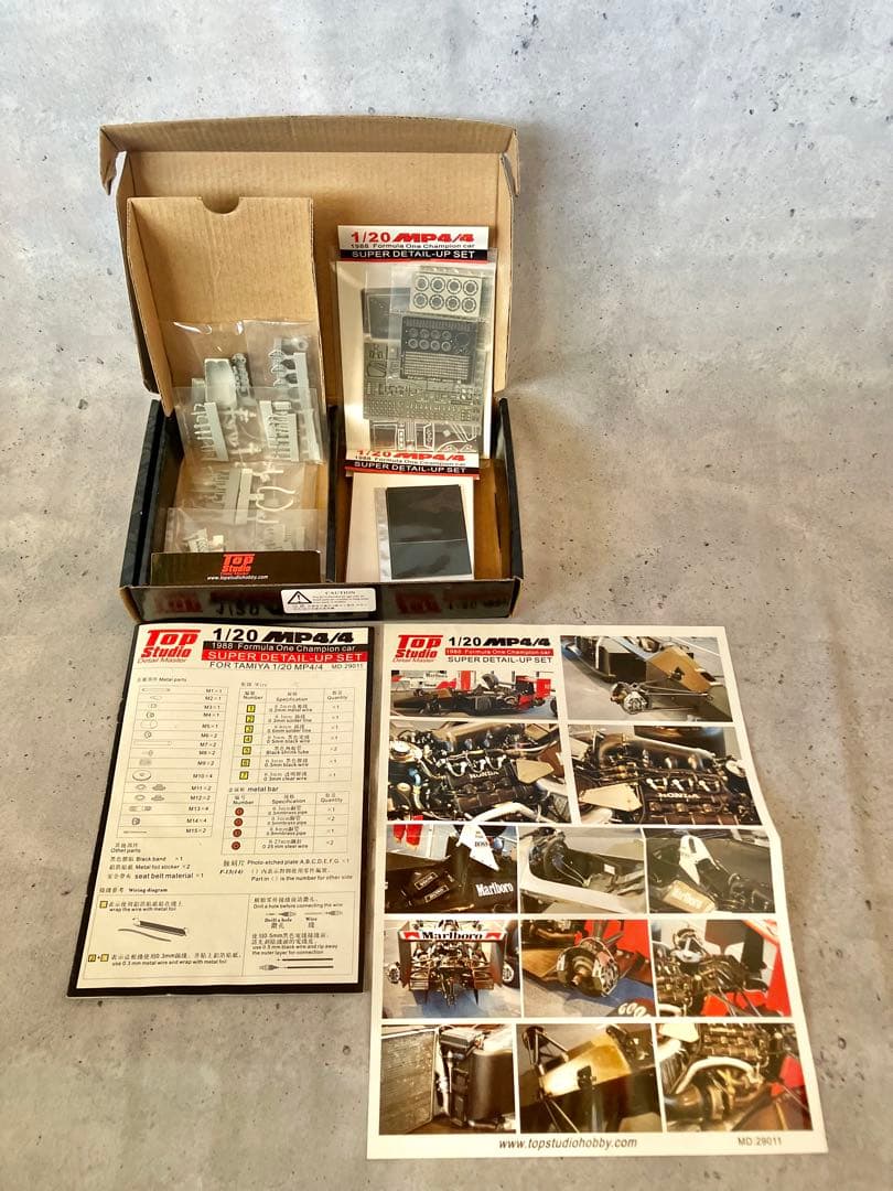 週末割引！ マクラーレンMP4/4 1/20 SuperDetailUp Set