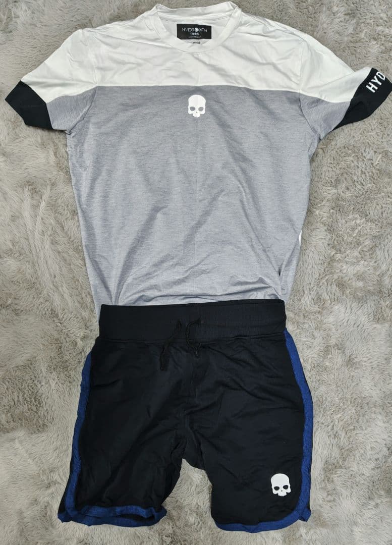 HYDROGEN 超ハイブランドのテニスウェア★美品