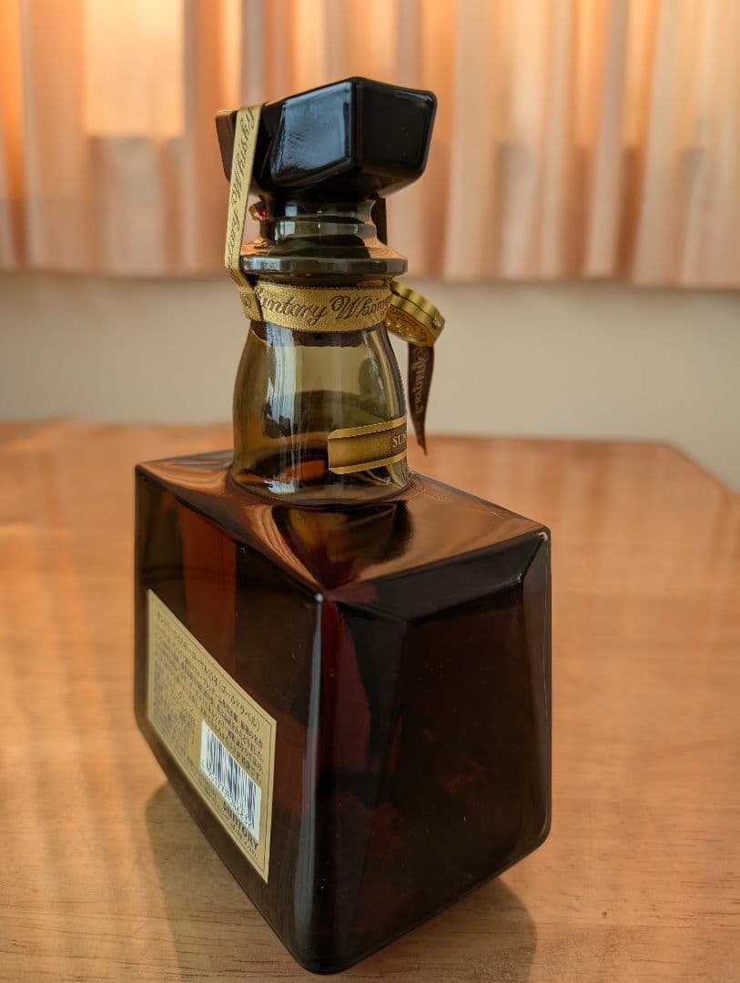 サントリーウイスキー ローヤル15年ゴールドラベル 750ml 未開封