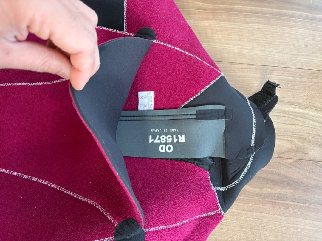 セミドライ ウェットスーツ THE RLM RUBBER