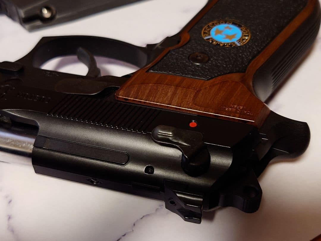 ガ*ム様 サムライエッジ M92F/S.T.A.R.S.カスタム ジルバレンタイ