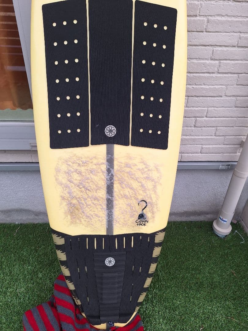 Hashi Shapes Design 　外立サーフボード　EPS　イエロー