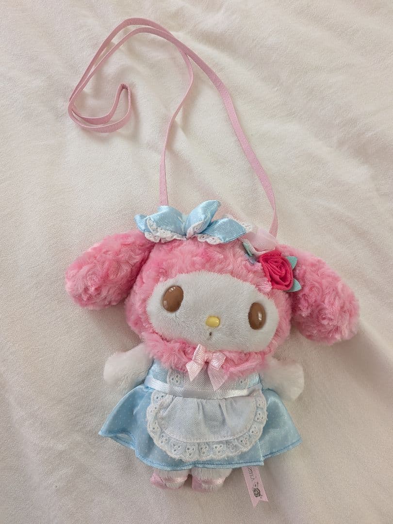 希少　マイメロディ　ローズラビリンス　ぬいぐるみポシェット　40周年　2015年