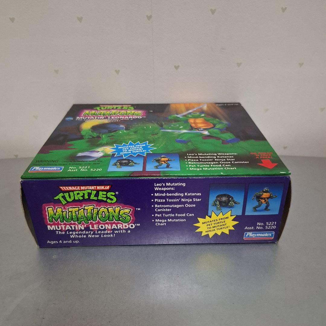 ミュータントタートルズ レオナルド タカラ playmates フィギュア