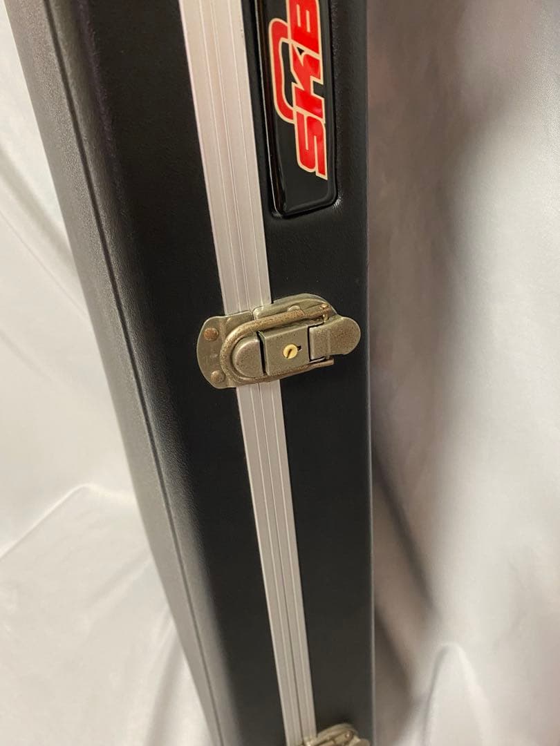 2723❣️ エレキベース用（ジャズべ型）ハードケース SKB