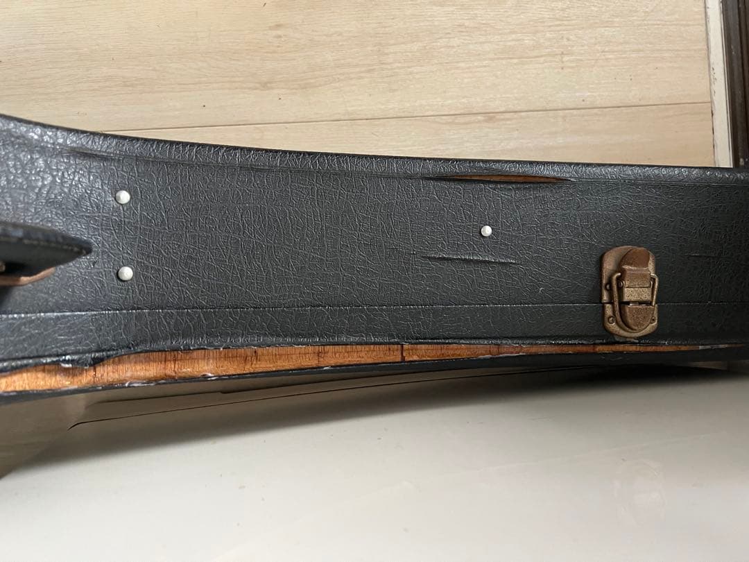 グレッチ　レスポールタイプ　ピグスビー付きエレキギター