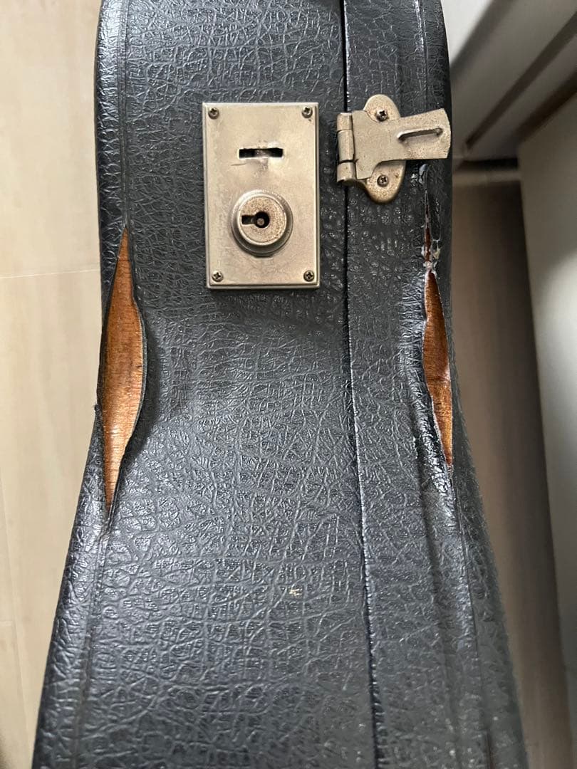 グレッチ　レスポールタイプ　ピグスビー付きエレキギター