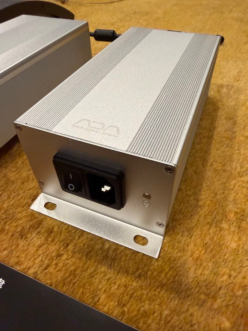 【美品】ソーラーRGB　ADA　シェード付き　2基