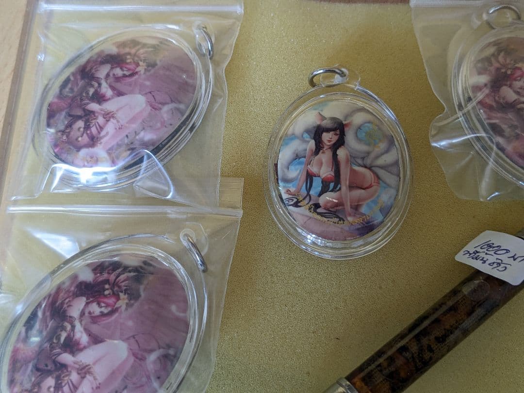 激レア！タイのお守りプラクルアン！九尾の狐！専門店にて購入！アンティークにも！