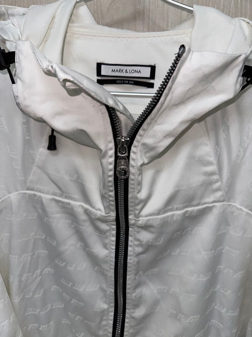 ✨MARK&LONA✨メンズフードジャケット美品