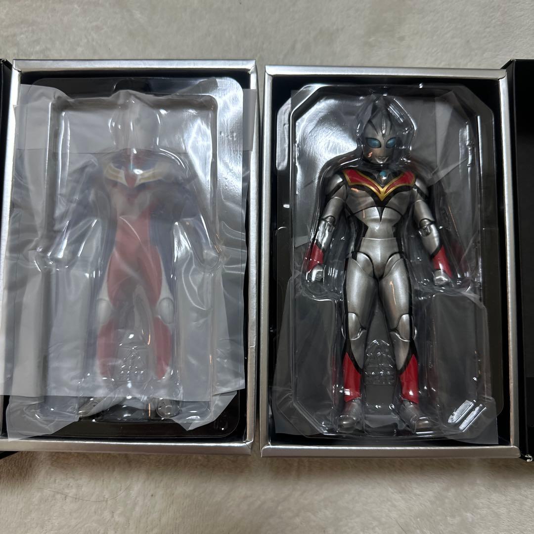 真骨彫 ウルトラマンティガマルチタイプ イーヴィルティガセット