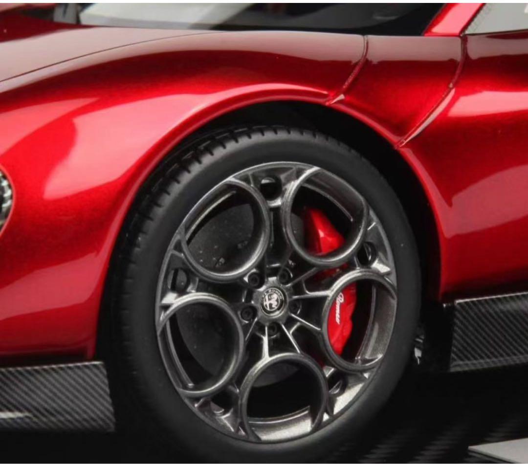 新品希少 BBR 1/18 アルファ ロメオ 33 Stradale ミニカー