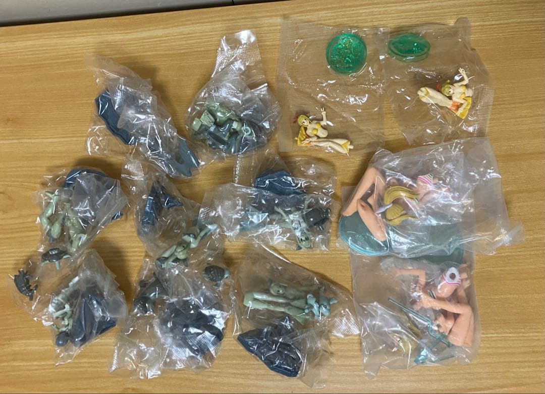 海物語・大工の源さん・モンスターハウス・吉宗　フィギュアセット　パチンコ・スロ