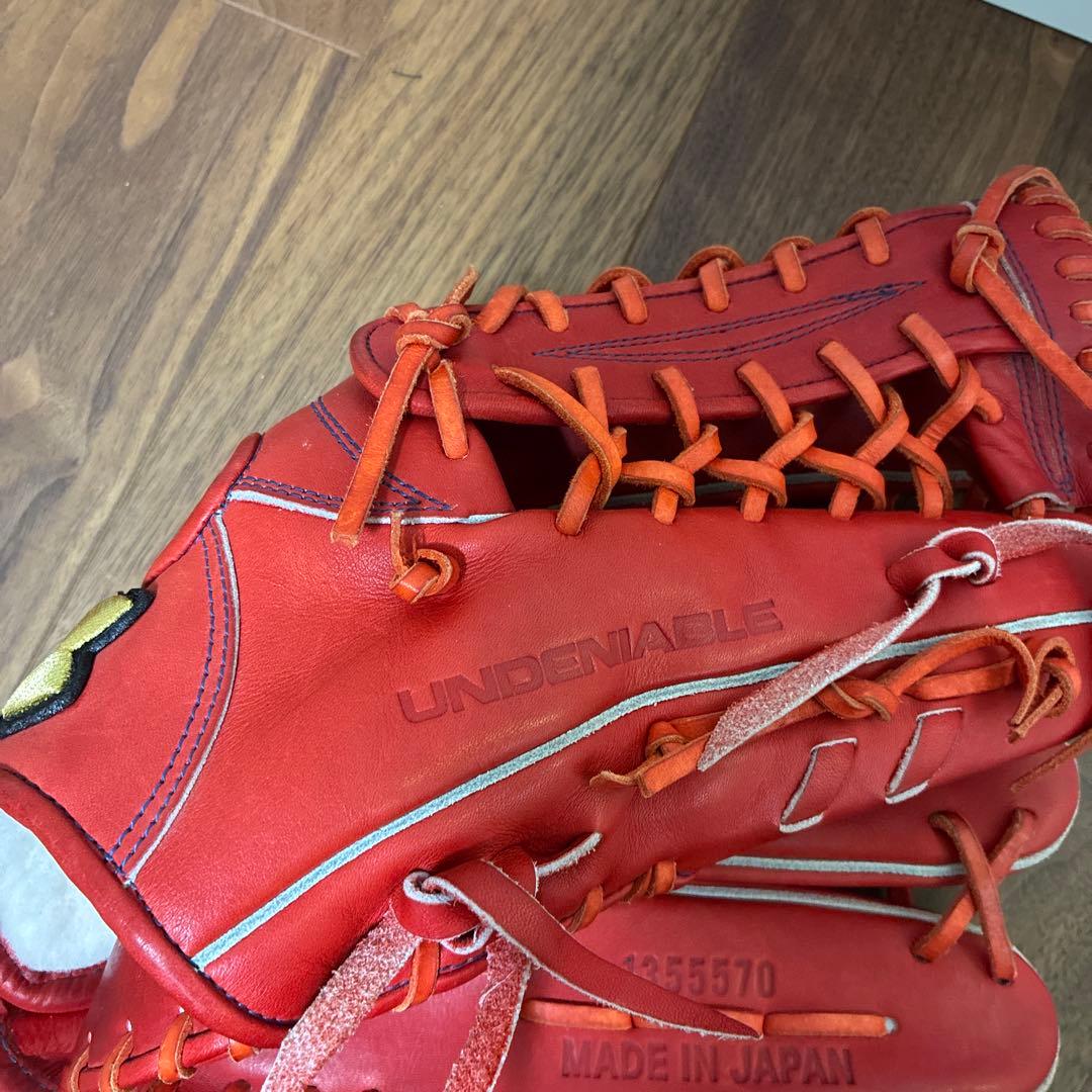 アンダーアーマー 硬式　グローブ　 UNDENIABLE andeniable