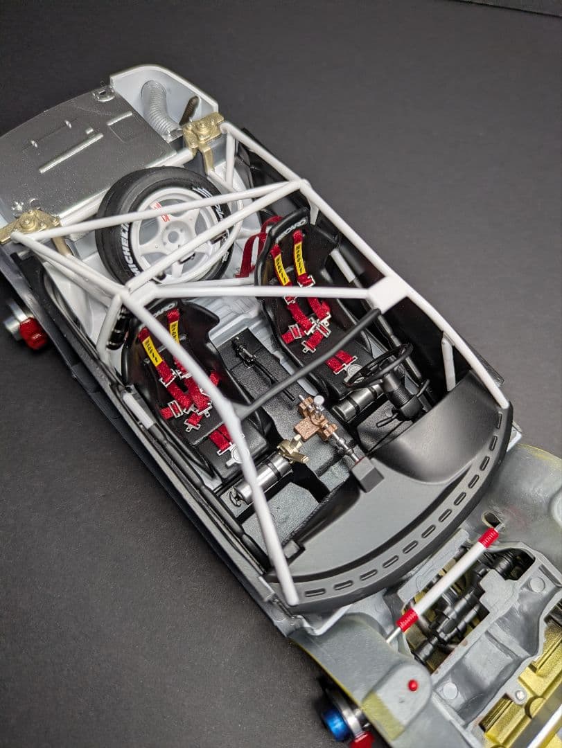 タミヤ 1/24 カストロールセリカ と ハセガワ フィギュア(完成品)