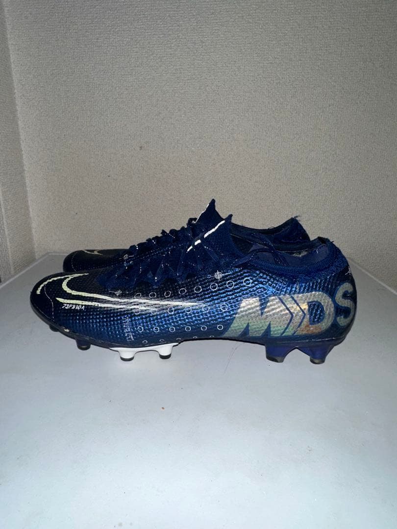 【廃盤モデル】 NIKEマーキュリアルヴェイパー AG