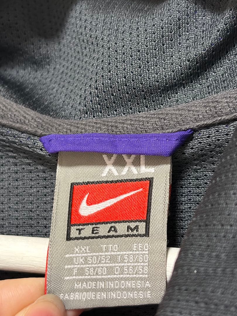 ナイロンジャケットハーフジップ