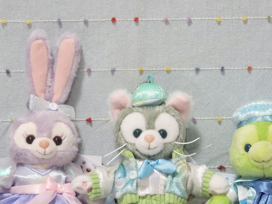 最新❤️ 20周年 カラフルハピネス ぬいぐるみバッジ ぬいぐるみチャーム