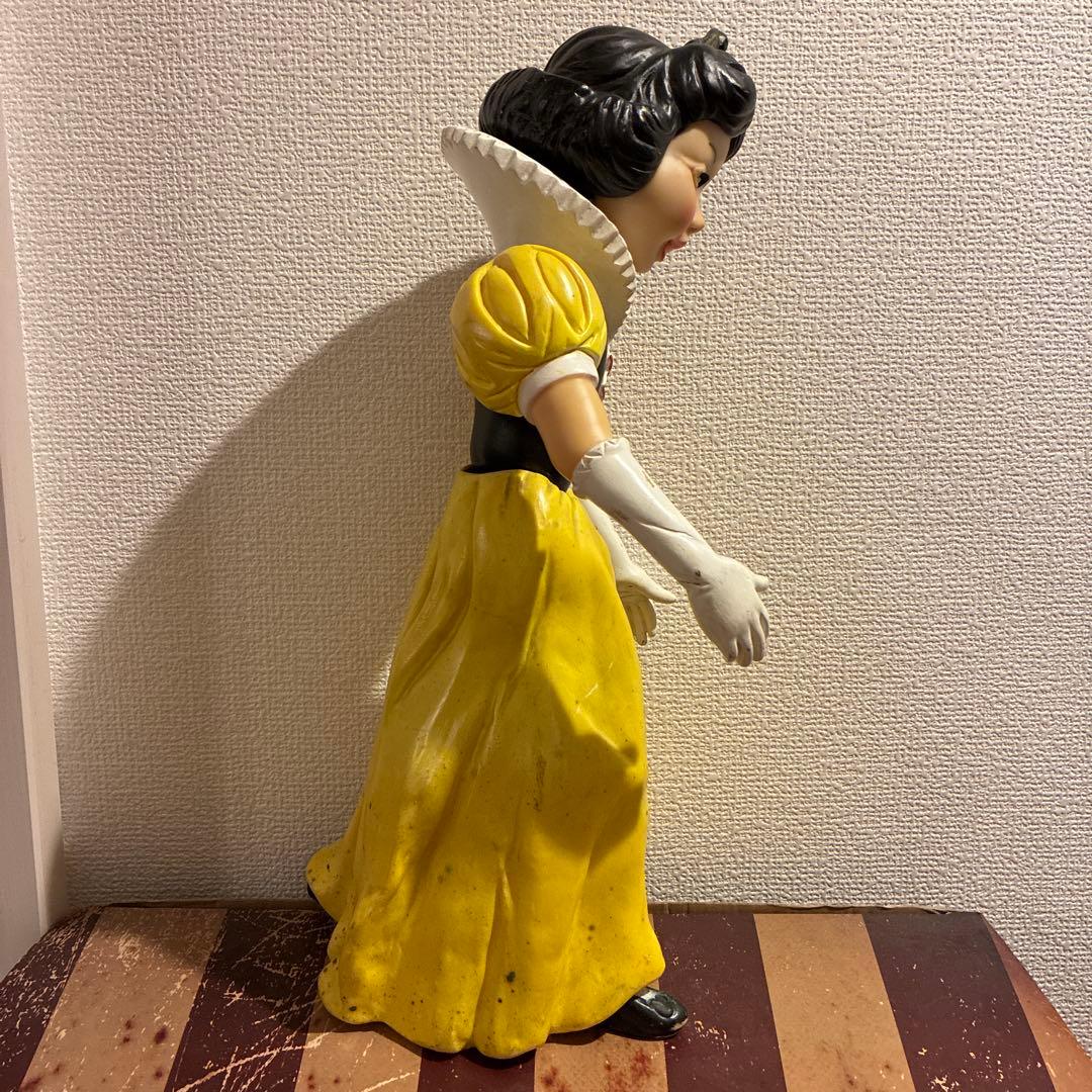 Ledraplastic  White ラバードール