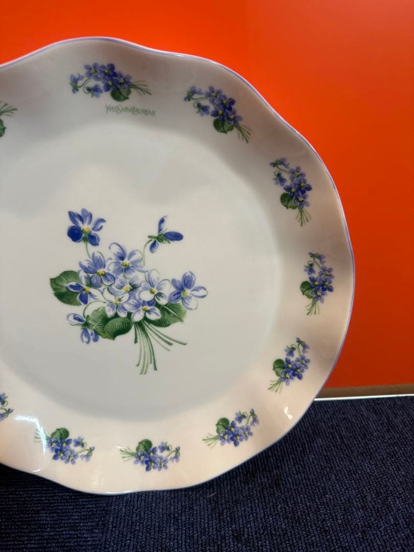 1593 イヴ・サンローラン ケーキ皿　27cm