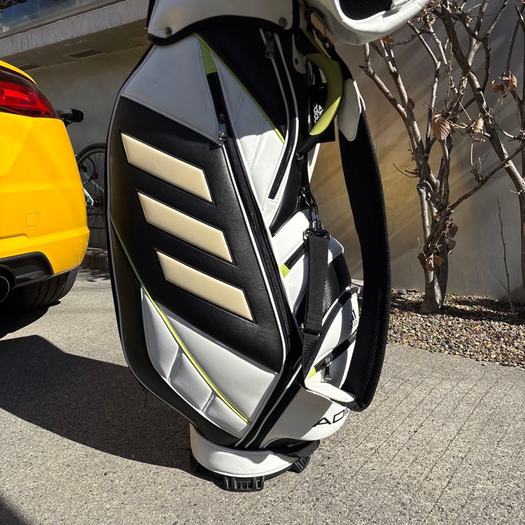 ADIDAS キャディバッグ 白/黒/黄緑　 値下げ