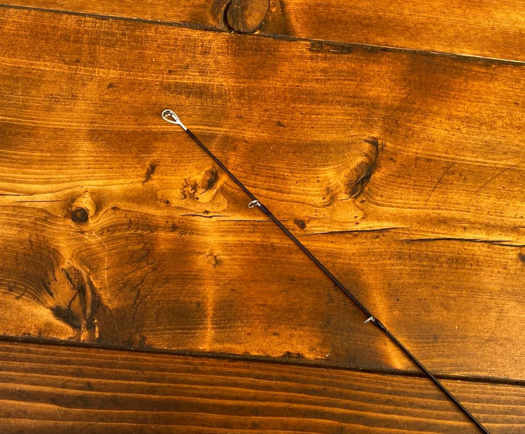 カーボンロッド　ライトショアジギング 10ft パックロッド　ベイトロッド　新品