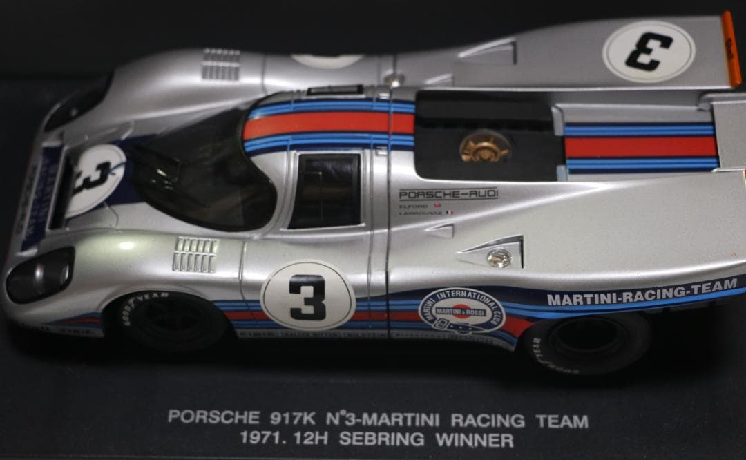 イーグルズレース　ポルシェ９１７ １９７１セブリング１２WIN 1/18