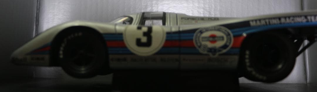 イーグルズレース　ポルシェ９１７ １９７１セブリング１２WIN 1/18