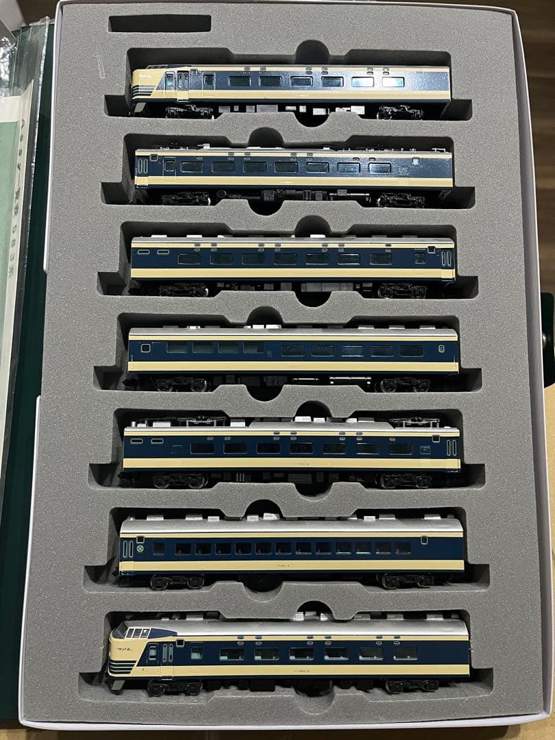 KATO 583系電車 基本セット 10-395