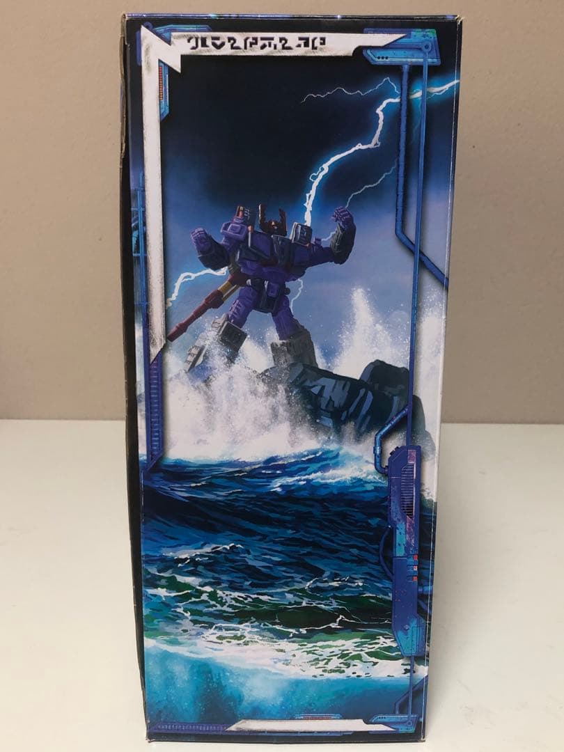 トランスフォーマーレガシーユナイテッド　タイダルウェーブ（アルマダユニバース）