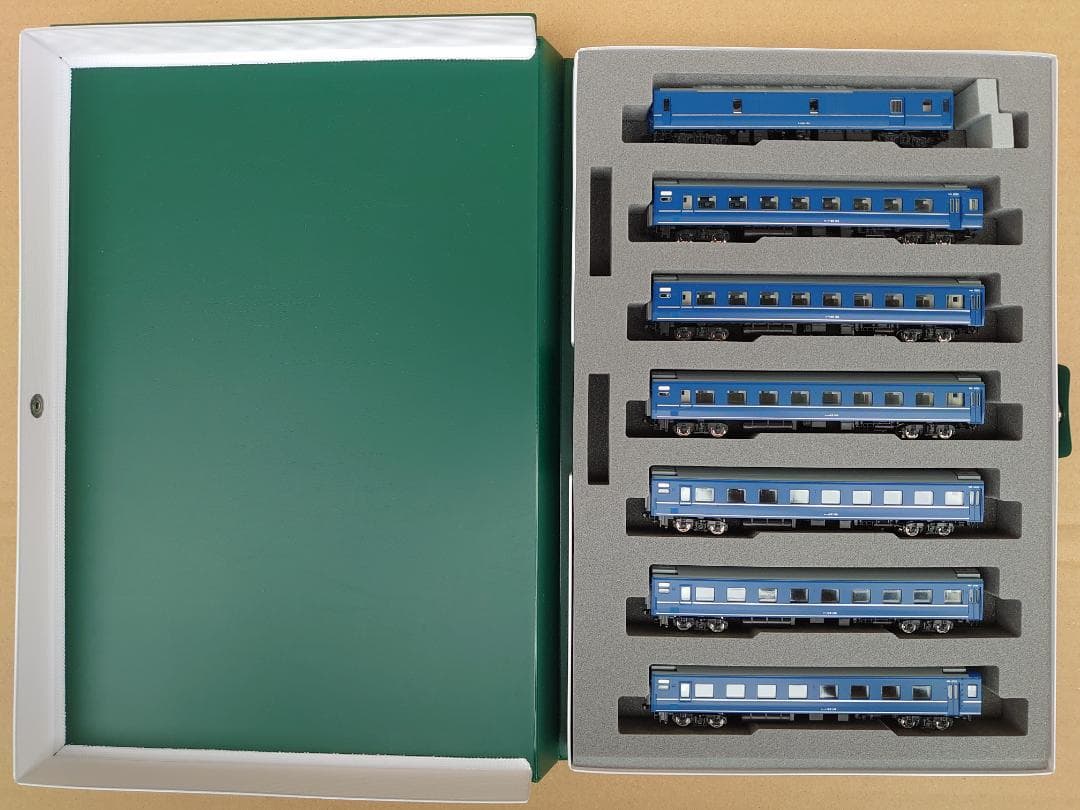 KATO カニ24・オハネフ25・オハネ25　24系25形銀帯14両　あさかぜ