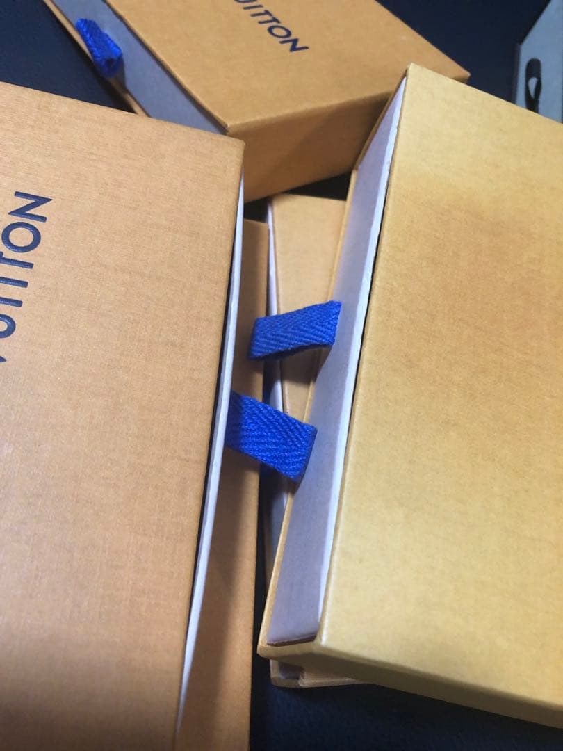 難あり品　ルイヴィトン　お財布、小物等用箱　41箱