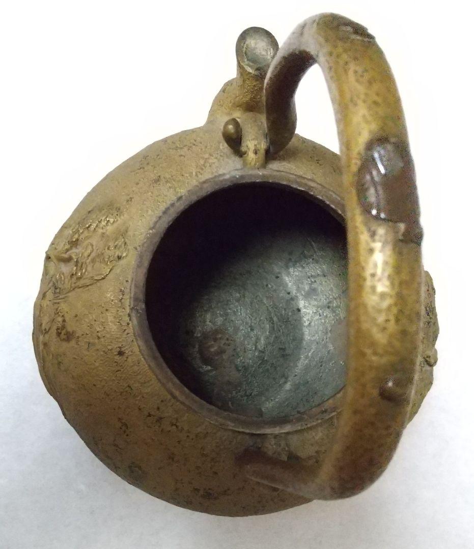 梅泉造 亀文堂 銅瓶 山水楼 帆船紋盖 象嵌叶提梁