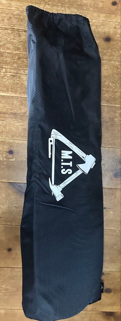 男前なサイドテーブルセット　ミサイルテーブル