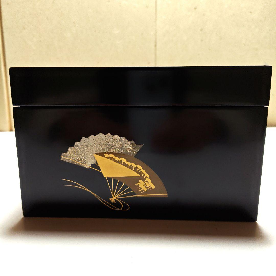 茶道具　真塗扇面ちらし茶箱