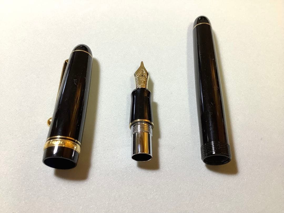 パイロットの万年筆　カスタム74　ブラック　ペン種: C（コース　特太）