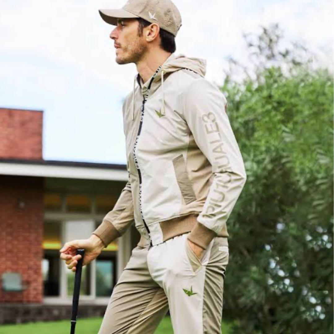 ウノピュウゴルフ1piu1uguale3 GOLF ジップアップパーカー　L