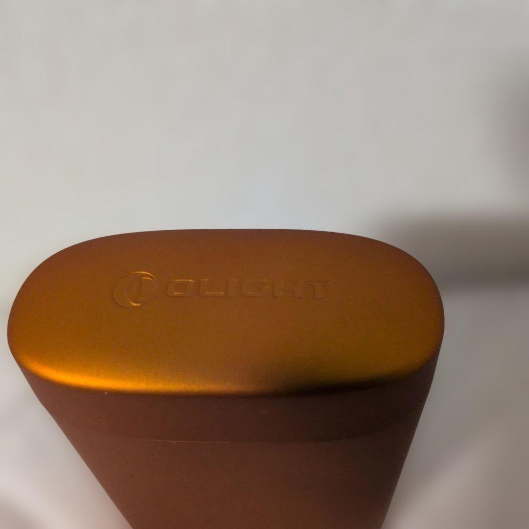 OLIGHT Baton3 Premium Edition 小型高性能ライト