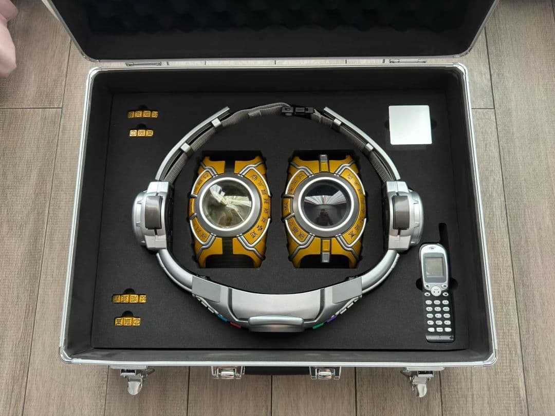 仮面ライダークウガ プロップ収納ボックス CSM 対応