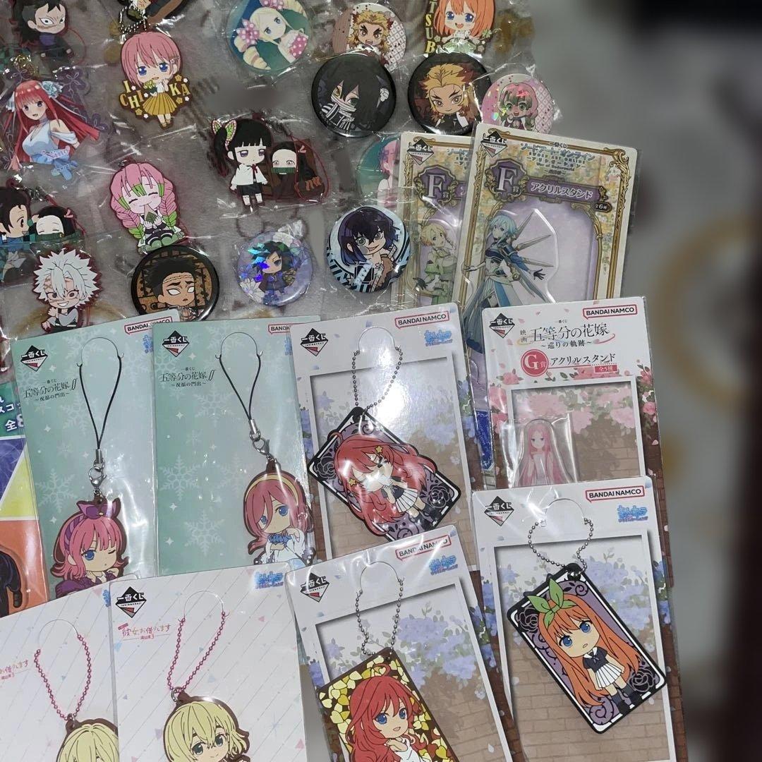 アニメグッズ まとめ売り 鬼滅の刃 五等分の花嫁 リゼロ 呪術廻戦