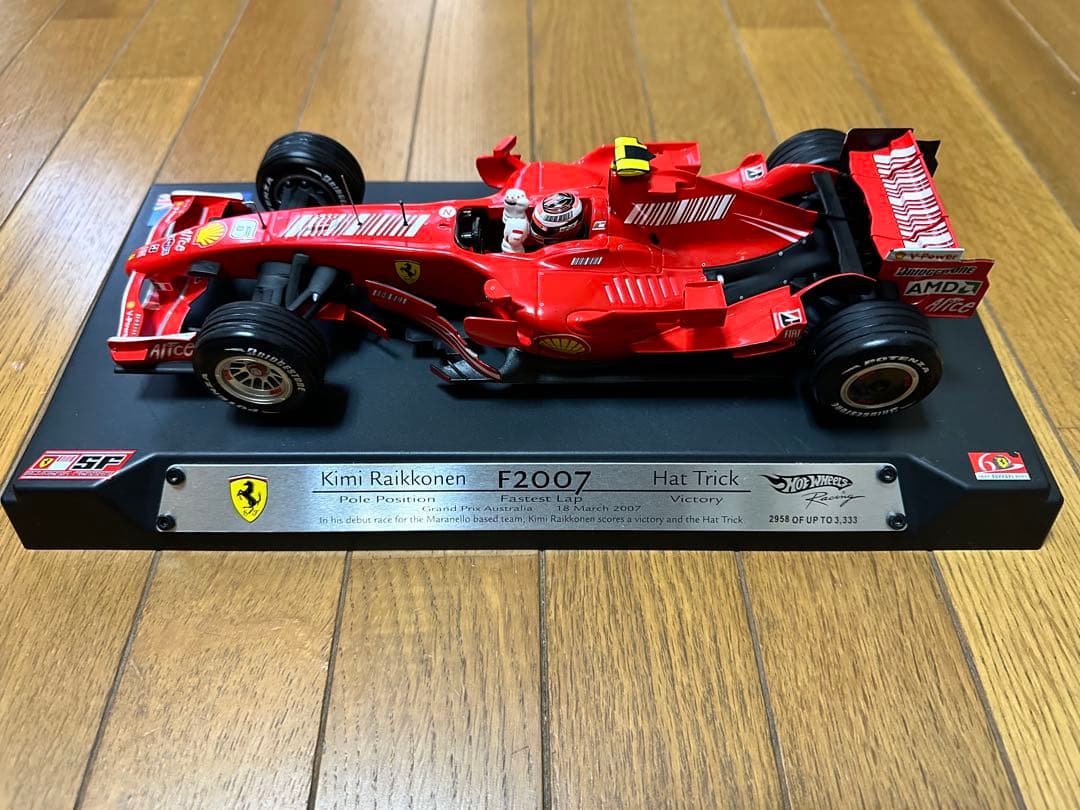 【レア品】1/18 フェラーリF2007 ハットトリック ライコネン