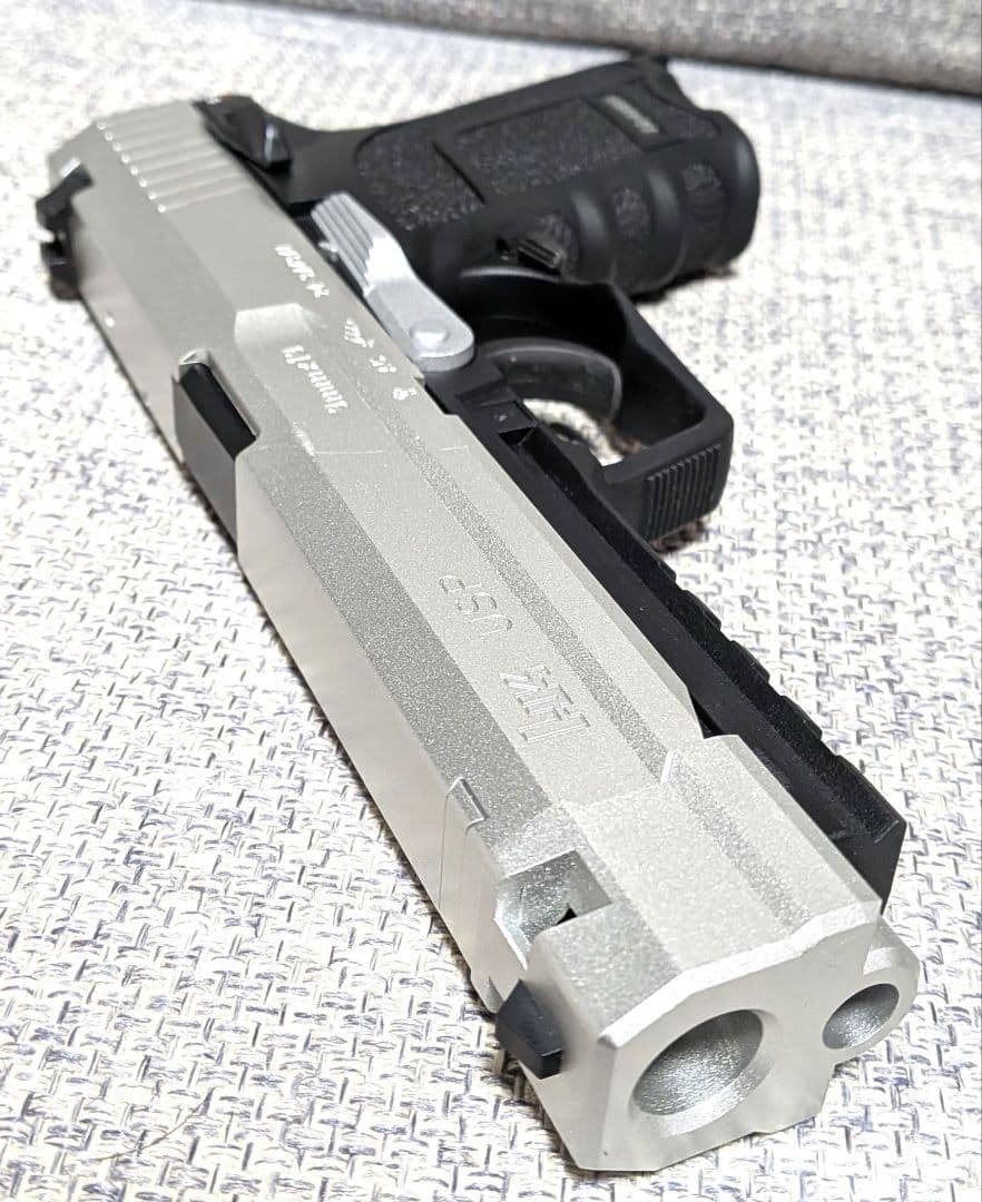 東京マルイ SG-09R バイオハザード