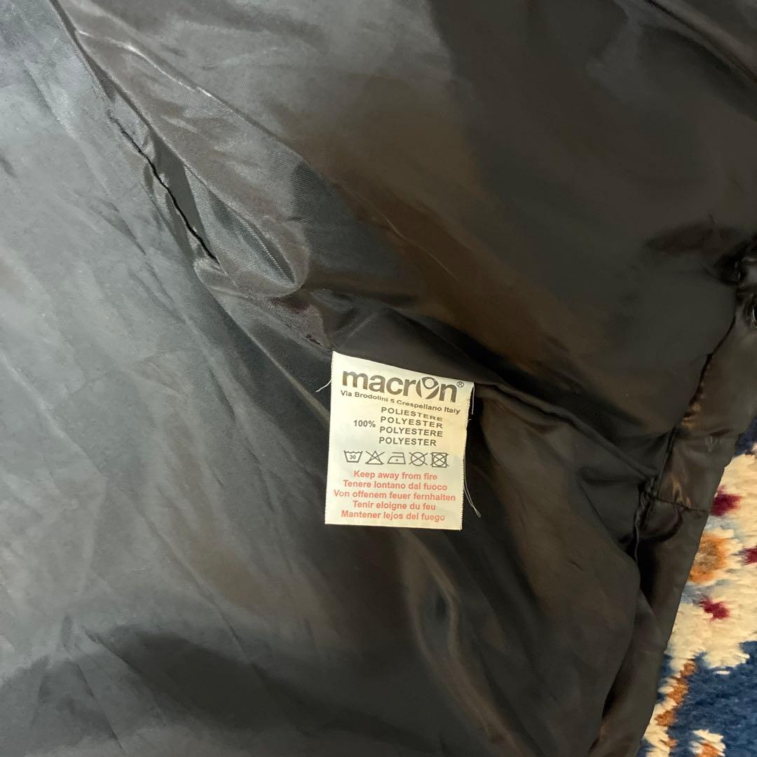 美品　ベティスmacron ナイロンダウンベストXL